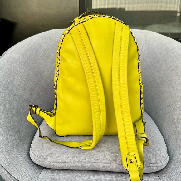 VALENTINO GARAVANI  Calfskin Medium Full Studded Rockstud All Over Backpack - Picture 3 of 13